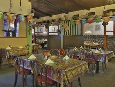 هوارد جهنسُن اسیا ورلد