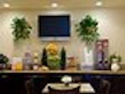 هوارد جهنسُن اسیا ورلد