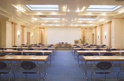 کنگرسهتل اورپ