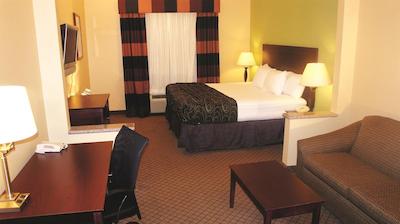 لا کوینتا این اند سویتز تامپا سنترال