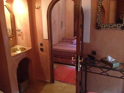 لا میسُن نماد