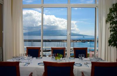 ازریز فیال گاردن هتل