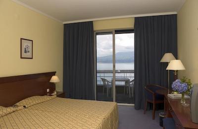 ازریز فیال گاردن هتل