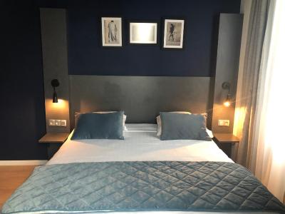 هتل دز ارتز باستیل