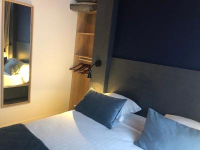 هتل دز ارتز باستیل