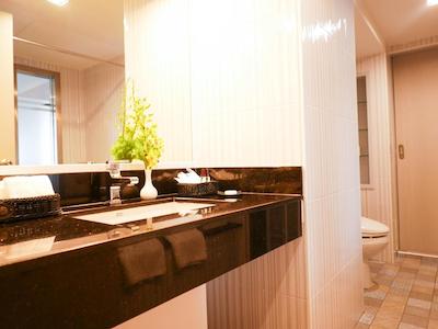 گرند تاور این سوخومویت 55