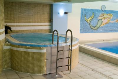 ترمال هتل کیرسی