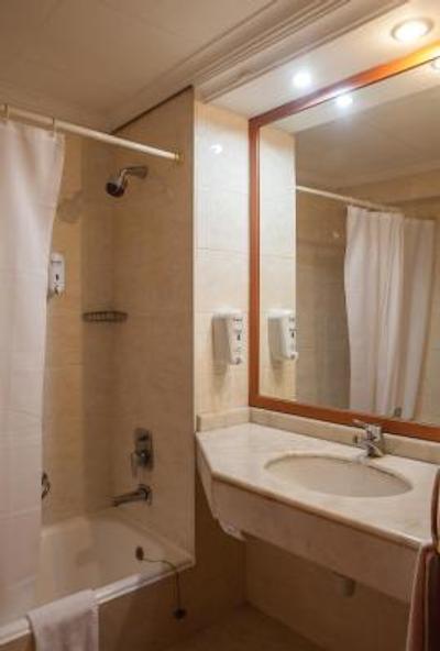 ترمال هتل کیرسی