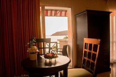 بست وسترن هتل پسادا فریمان زنا درادا