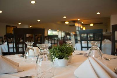 بست وسترن هتل پسادا فریمان زنا درادا