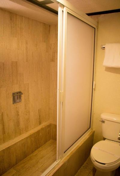 بست وسترن هتل پسادا فریمان زنا درادا