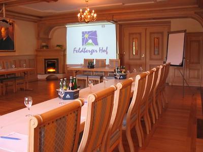 فامیلتل فلدبرجر هف هتل