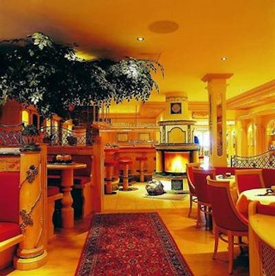 فامیلتل فلدبرجر هف هتل