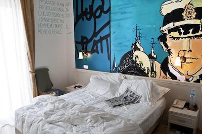 هتل سُورانا