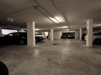 هتل سُورانا