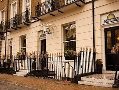 دز این هید پارک