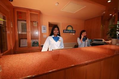 دز این هید پارک