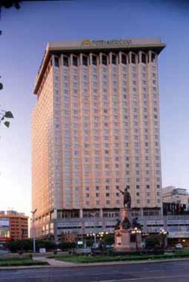 فیستا امریکانا رفرما