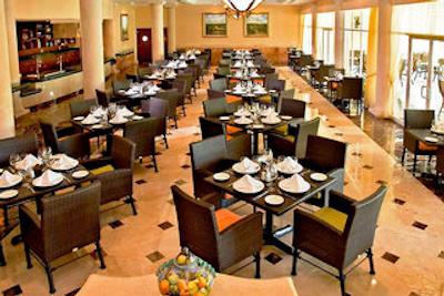 کورتیارد کانکون آیرپرت