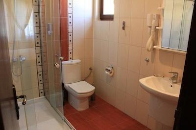 ویلا ماریا رواز