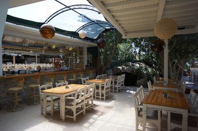 تونز بیچ هتل