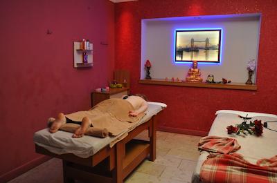 تونز بیچ هتل