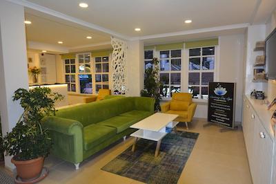 تونز بیچ هتل