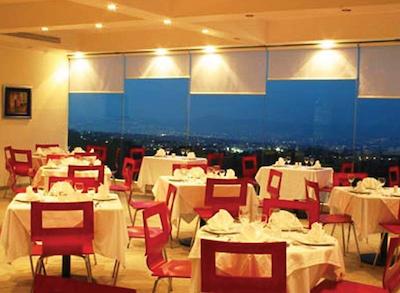 گز هتل کورناواکا