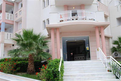 کسنز کامارا بیچ هتل