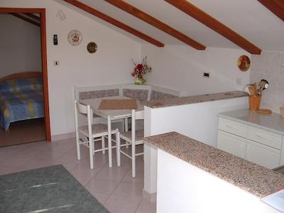 اپارتمانی ایوانکا