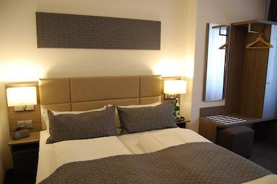 دم هتل ام رمربرونن