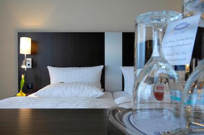 کنکرد استر اند اپاردتل