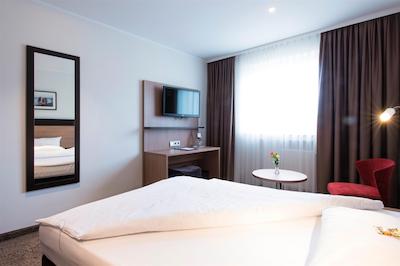 کنکرد استر اند اپاردتل