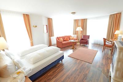 بست وسترن پلاس هتل آلپنهف