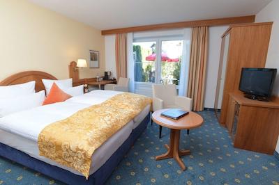 بست وسترن پلاس هتل آلپنهف