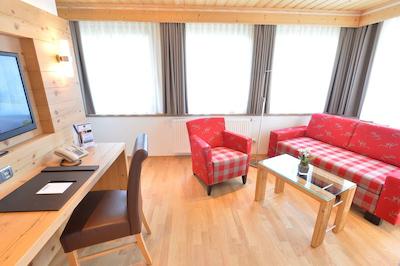 بست وسترن پلاس هتل آلپنهف