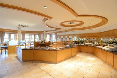 بست وسترن پلاس هتل آلپنهف