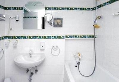 هتل پنشن ساوی