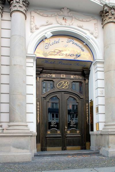 هتل پنشن ساوی