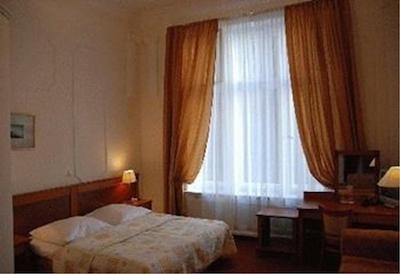 هتل پنشن ساوی