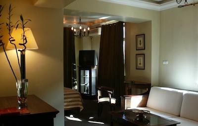 هتل ارک د تریمف