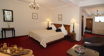 هتل ارک د تریمف