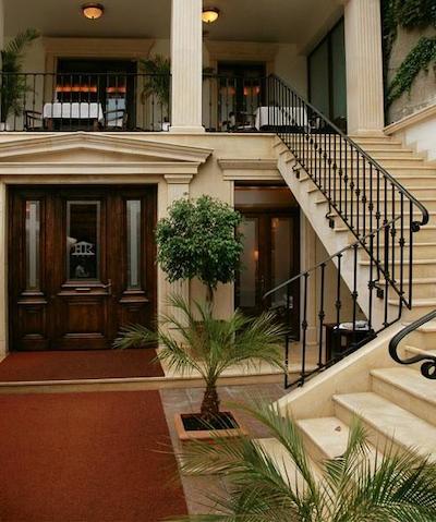 هتل ارک د تریمف