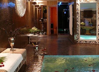 هتل ارک د تریمف