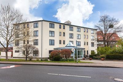 نووم هتل استریجوسکی ولفسبورگ