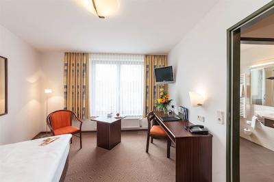 نووم هتل استریجوسکی ولفسبورگ