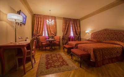 سان لوکا پالاس