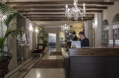 سان لوکا پالاس