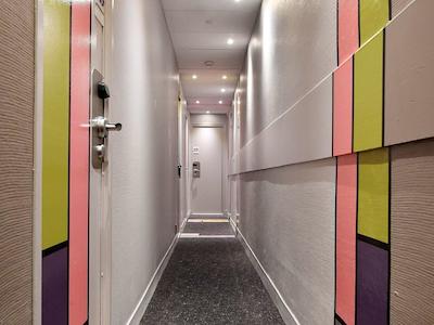 مرکور پاریز گار د لست ماجنتا