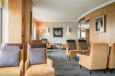 شرایتون هتل اند کانونشن سنتر